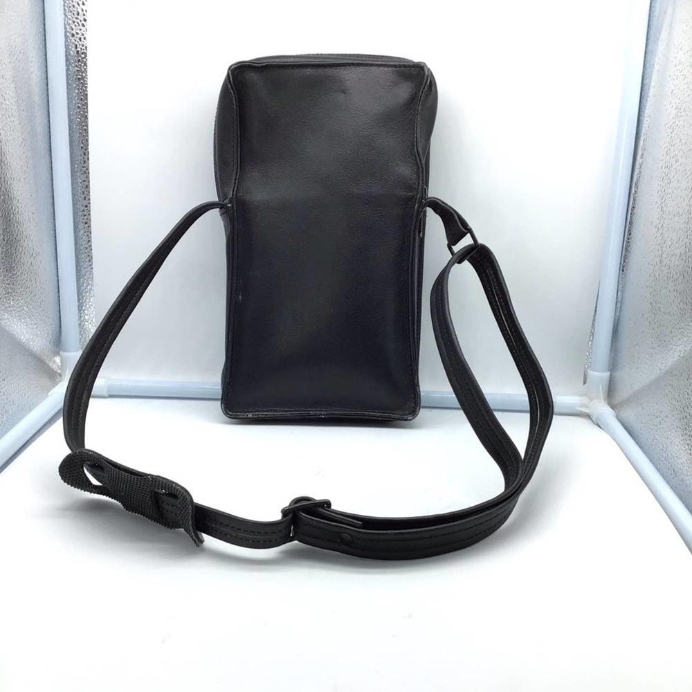 BRAND black leather travel bag w/adjustable strap - Picture 3 of 16